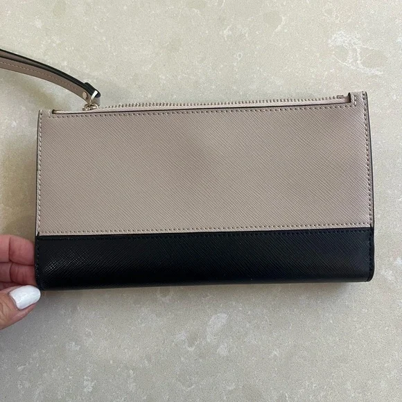 Kate Spade large slim bifold wallet NWT - Picture 5 of 5